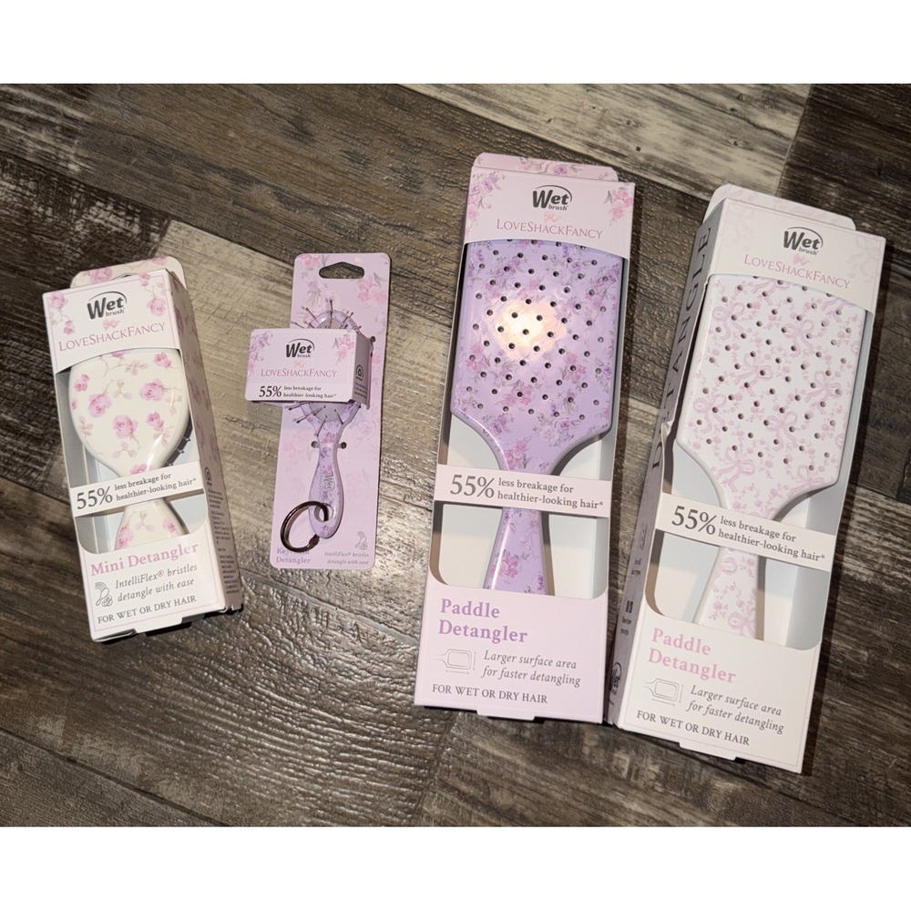 LoveShackFancy Wet Brush Detangler Set of 4 NEW 🚚✅